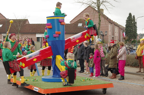 Doe ook mee aan grote carnavalsoptocht in Mill