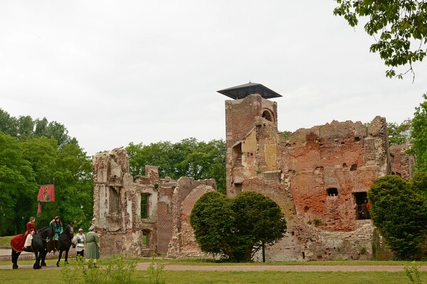 Rondleiding kasteelruïne Bleijenbeek