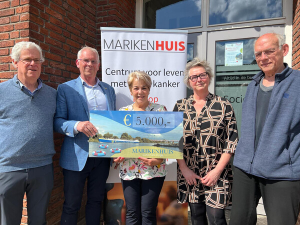 Cheque voor Het Marikenhuis