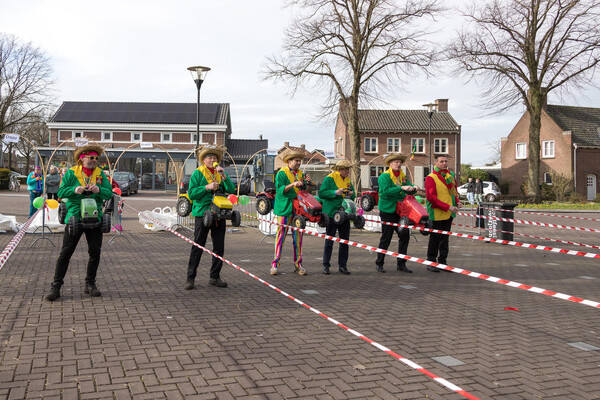 Van Hier nor Daor' zorgt voor ultieme carnavalssfeer in Overloon