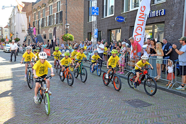 Dennis Willems eindwinnaar succesvol eerste Cycling Land van Cuijk FunKlassement