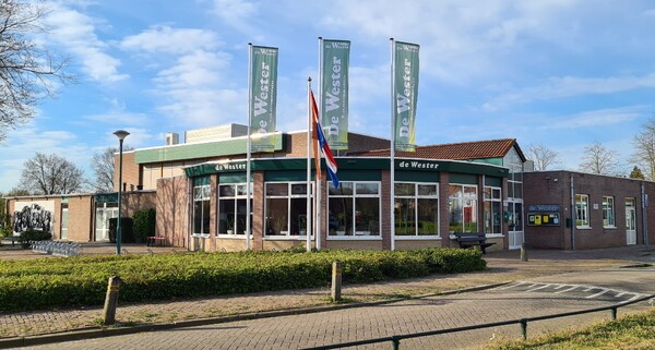 Veel belangstelling voor HobbyMarkt in Mill