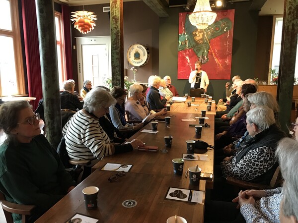 Ouder worden met minder zicht en Oogvereniging centraal tijdens Oogcafé