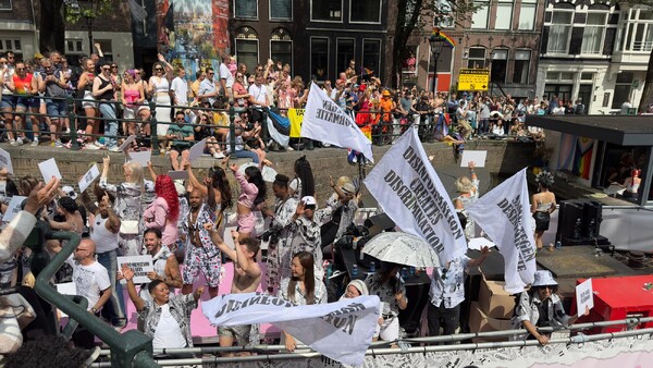 Verslag van de Canal Pride: Vier de Kracht van Samenhorigheid