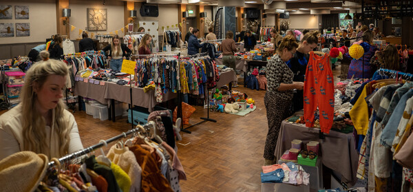 Kom 2ehands kinder-, babykleding en speelgoed shoppen of verkopen op de Cuijkse Kinderbeurs!