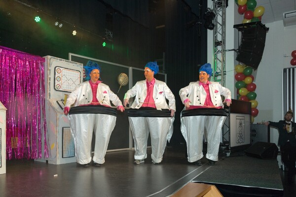 Onthulling jeugdprins en jeugdprinses Huibuukeland in Overloon