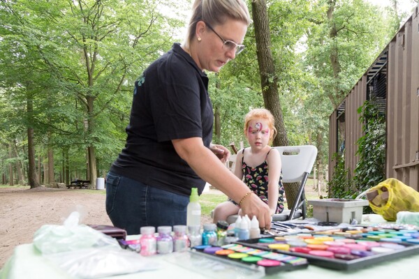 Vijfjarig bestaan Speeltuin gewoon Buiten in Overloon