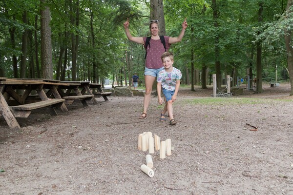 Vijfjarig bestaan Speeltuin gewoon Buiten in Overloon