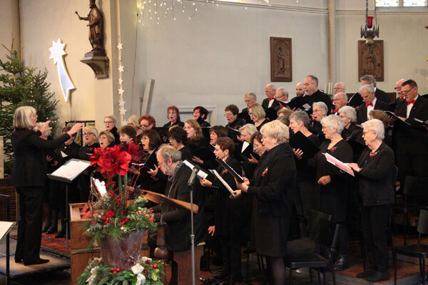 Groot herfstconcert Streekkoor Canthonis op zondag 1 oktober 15.00 uur in de kerk in Beugen