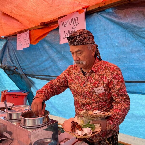 Foto: Pasar Pusaka Grave