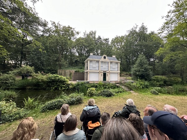 Theaterstuk Huis 44-24 laat stevige indruk achter in het Land van Cuijk