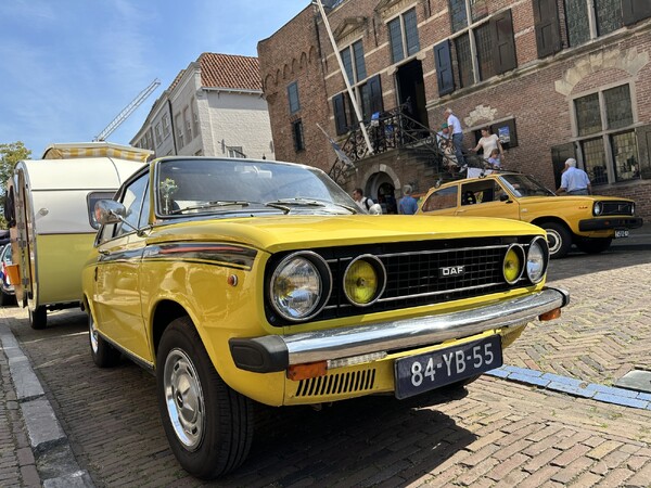 Klassieke auto’s in centrum hit tijdens Open Monumentendag 