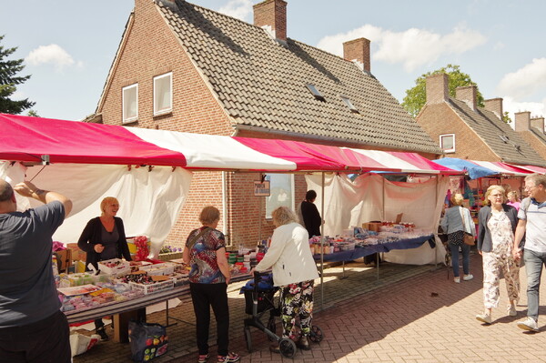 Foto's impressie vakantiejaarmarkt Mill 2-8-2023