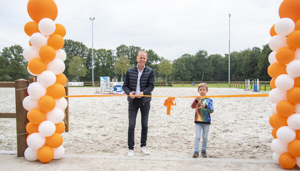 Nieuwe zandbodem voor Hippisch Festijn Grave