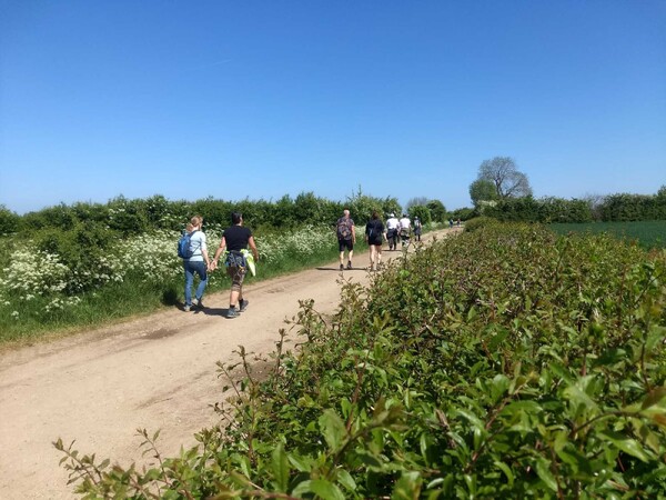 12 mei Meidoornbloesemtocht door de Maasheggen