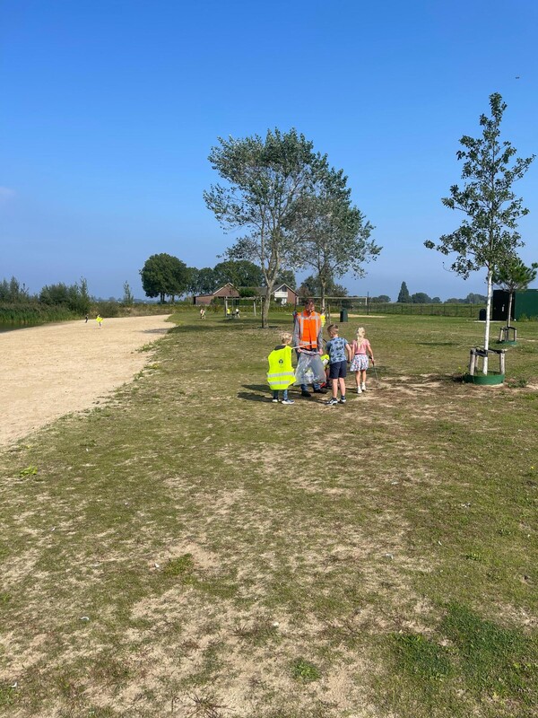 Basisscholen De Akkerwinde en Dr. Jan de Quay samen voor een groenere toekomst