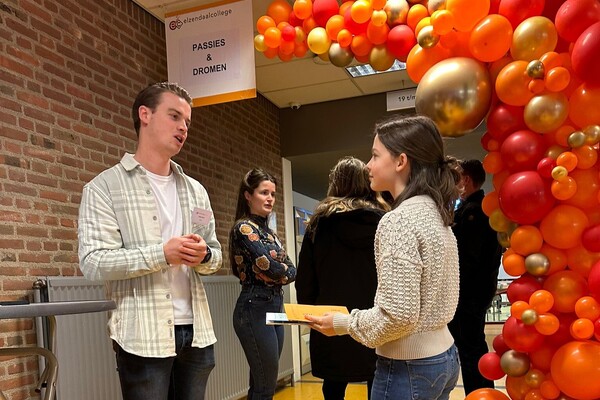 Iedereen is welkom op de open dagen van Merletcollege en Elzendaalcollege-Metameer