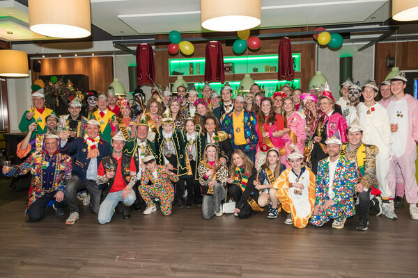 Jeugdcarnaval De Huibuuke viert 66-jarig jubileum met Prinsenjacht en feest