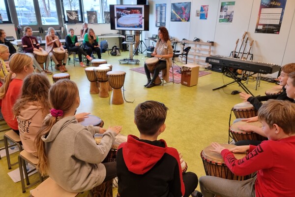 Straks naar de brugklas, nu al kennismaken met middelbare scholen