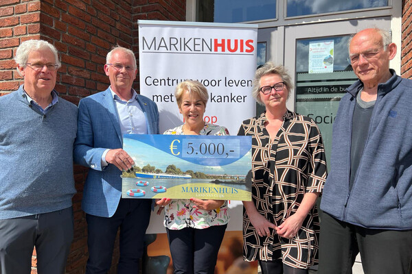 Cheque voor Het Marikenhuis