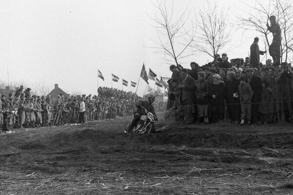 Motorcrosscafé / Thema Motocross der Azen volledig volgeboekt