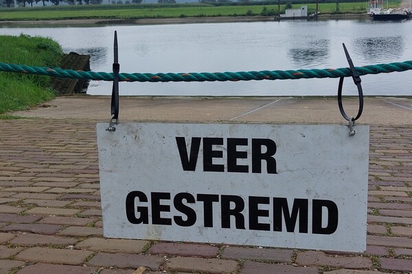 Veerdienst Cuijk - Middelaar uit de vaart