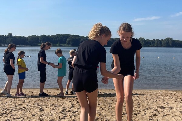 Leerlingen Mezzo Scholen beginnen met sport en spel of naar de Ardennen, waarom eigenlijk?