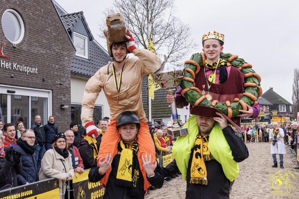 Sem Willems en Stijn Gerrits verrassende winnaars 39e Knakworstrennen!