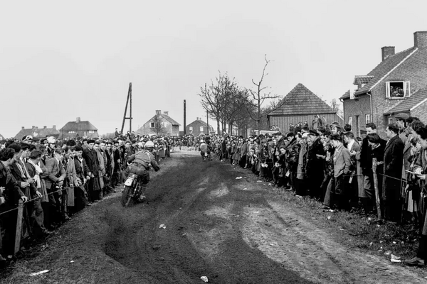 De Herleving van de Motocrosshistorie in het Land van Cuijk