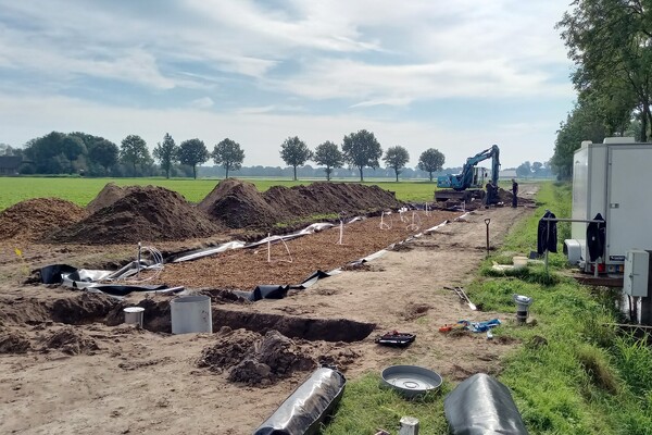 Proef met houtsnippers voor minder stikstof in onze sloten