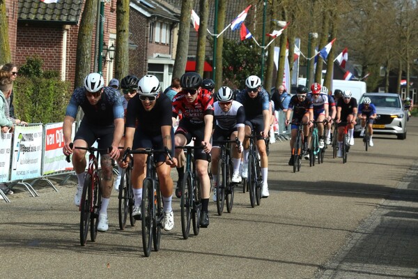 Cuijkenaar Van Tetering eerste leider FunKlassement