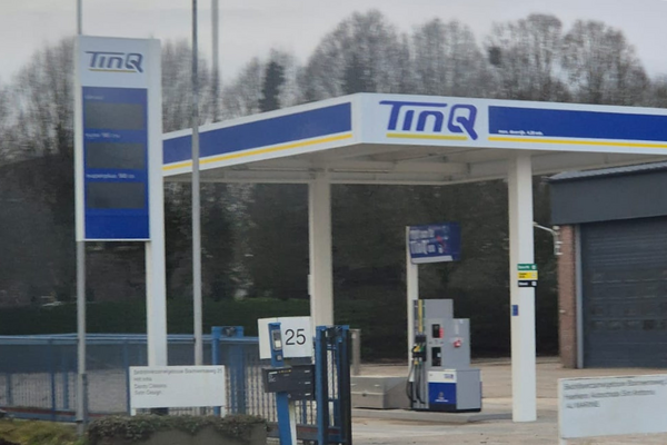 Zorgen over verkeersveiligheid rond nieuw tankstation N272